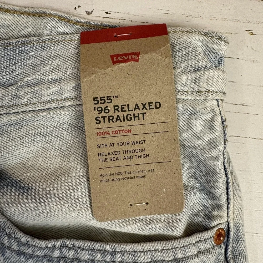 Levi's 555 '96 Relaxed Straight Jeans Mens 36x32 Light Blue Denim Zip Fly